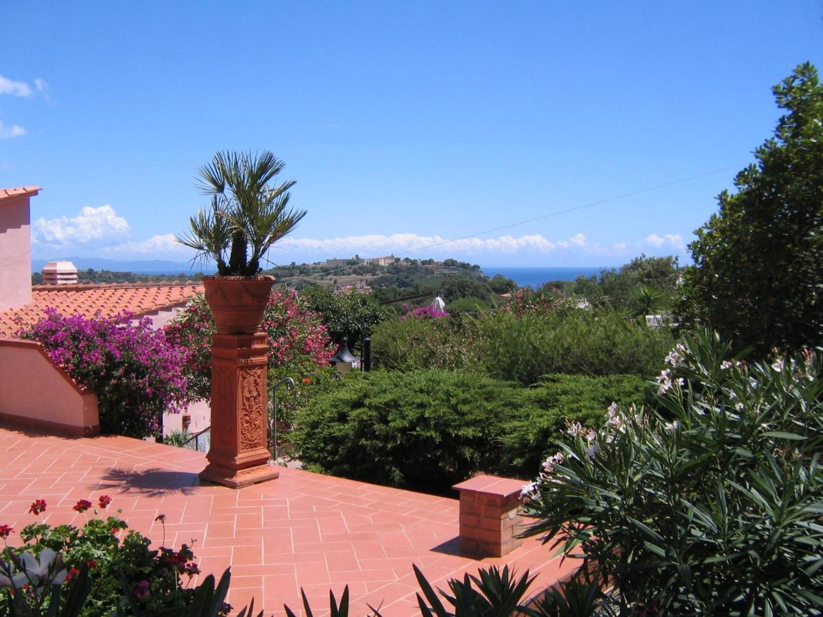 Studio-Appartment In Landhaus Mit Meerblick Porto Azzurro Extérieur photo