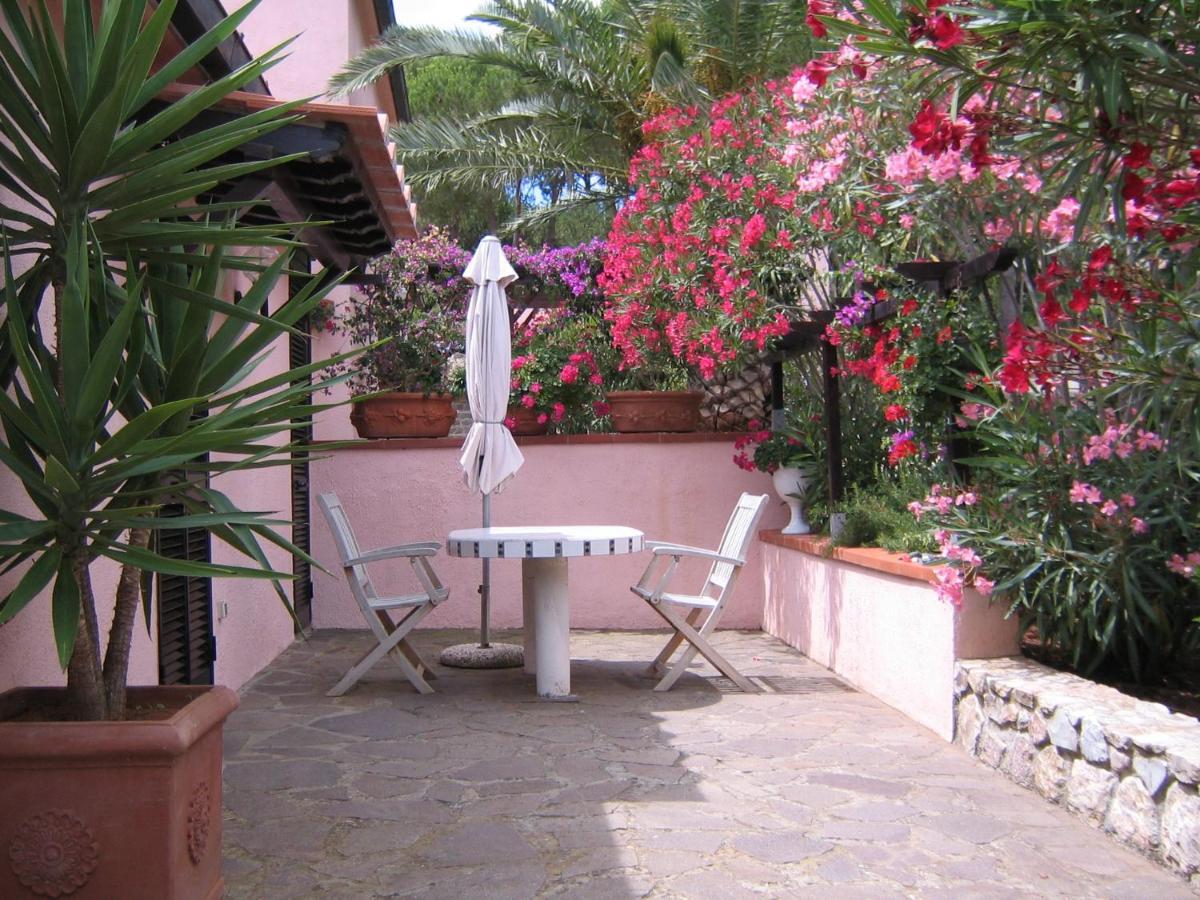 Studio-Appartment In Landhaus Mit Meerblick Porto Azzurro Extérieur photo