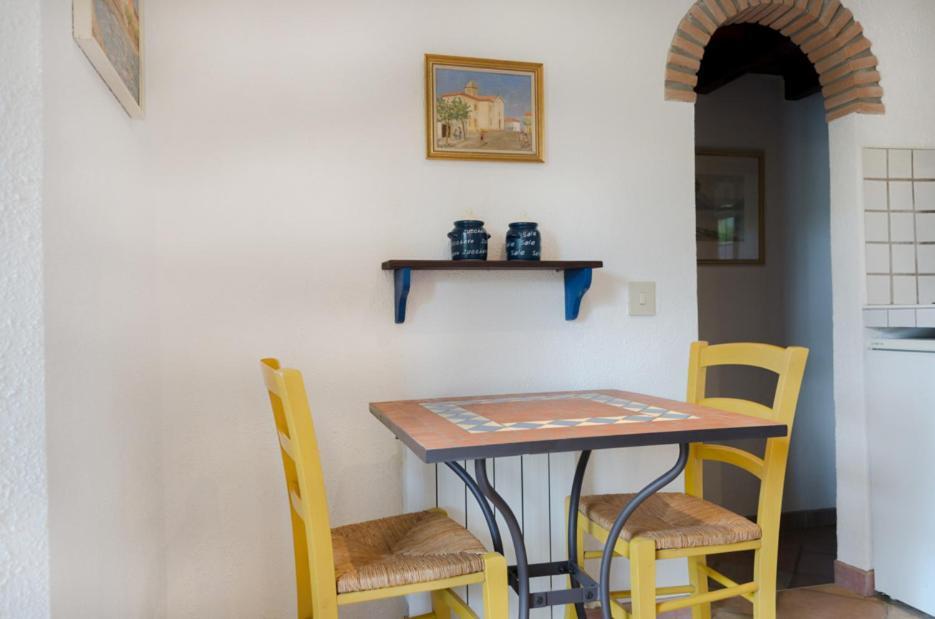 Studio-Appartment In Landhaus Mit Meerblick Porto Azzurro Extérieur photo