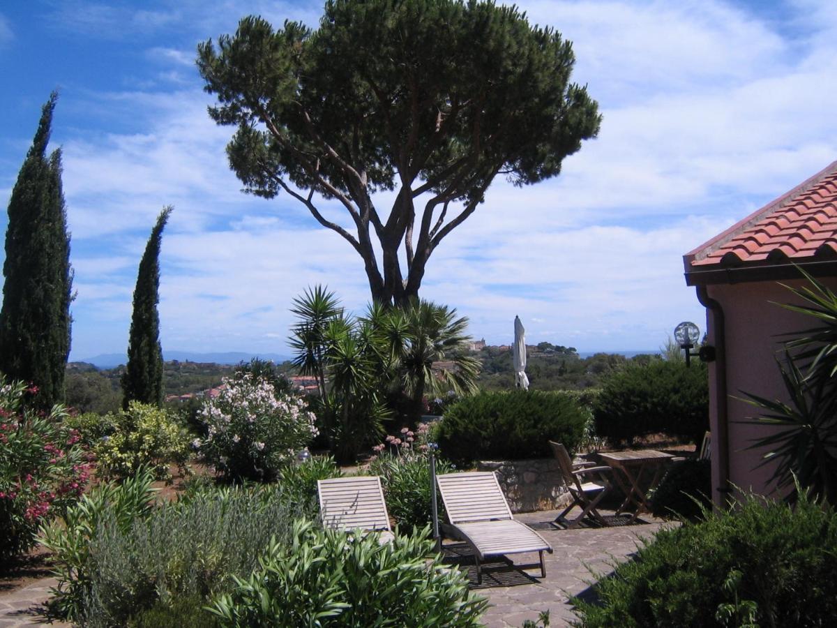 Studio-Appartment In Landhaus Mit Meerblick Porto Azzurro Extérieur photo